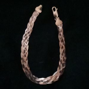 Braclet 14k Solid Gold 4grams...